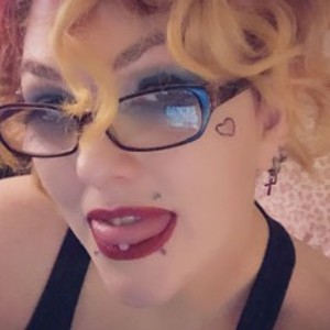 MistressReign webcam girl live sex