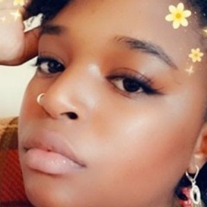 Cam Girl EbonyQueen69X