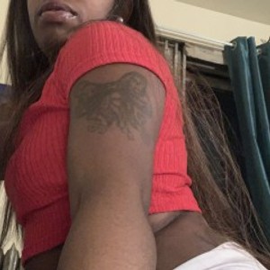 girlsupnorth.com QuaDaDancaa livesex profile in submissive cams