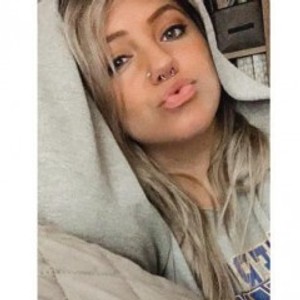 Cam Girl MizeriJane