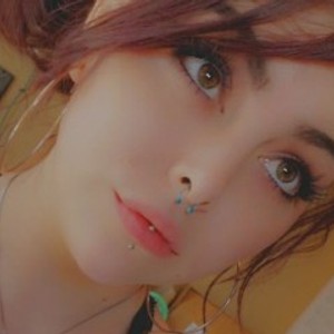 Cam Girl Rose_blunt