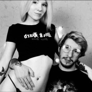 Cam Girl KiraMoewKiss
