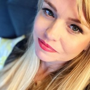 GreeneyedNicki webcam girl live sex