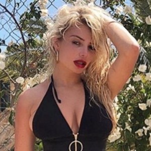KylieKayBabestation webcam girl live sex
