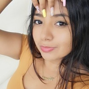 DanyBrunette webcam girl live sex