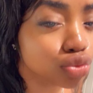 Prettyivyakeeper webcam girl live sex