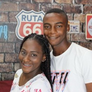 Kailly_and_Dereck profile pic from Jerkmate