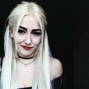 RoxyHotNow webcam girl live sex