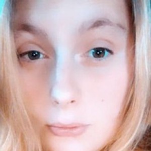 Blondebabiii23 profile pic from Jerkmate