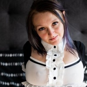 sexcityguide.com PixiHolly livesex profile in feet cams