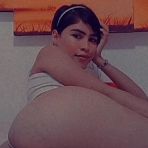 Cam Girl LATINAHOT1