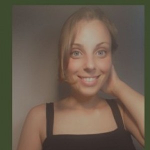 Cam Girl Lladyinred