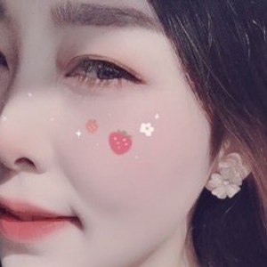 Cam Girl Greenliu