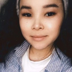 Cam Girl LuyMoon