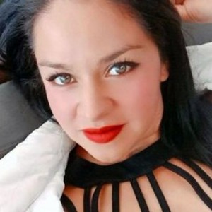 Cam Girl Scarlett_Dolls