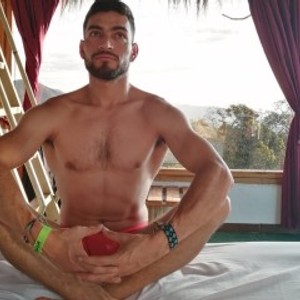 Cam boy greeneyesmuscle