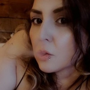 pornos.live AnnikahLynn livesex profile in cuckold cams