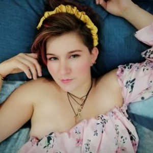 Cam Girl Holly_bunnyy