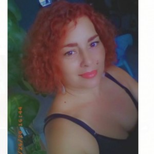 Cam Girl sexycurvymature