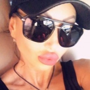 MiaXStunning profile pic from Jerkmate