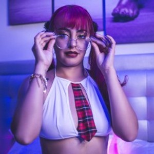 Cam Girl NaughtyLuciana