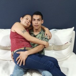 Cam Girl YesiANDTayson
