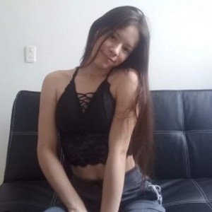 Cam Girl SARAMILER18