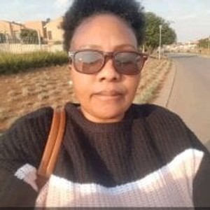 YELLOW_BONE webcam profile - South African