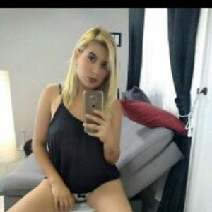 girlsupnorth.com pauli_tower livesex profile in young cams