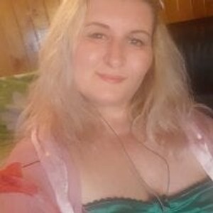 elivecams.com KsenyaLife43 livesex profile in mature cams