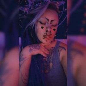 livesex.fan lucifer-luxe livesex profile in mobile cams
