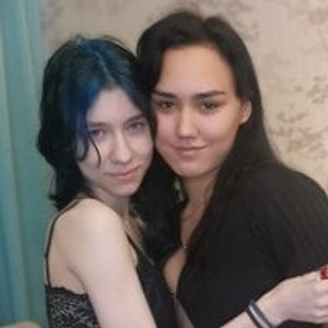 girlsupnorth.com EraraNanio livesex profile in pov cams