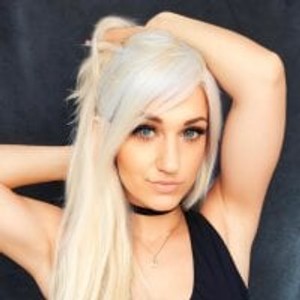 ashlynnsparrows webcam profile - American