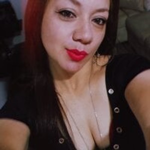 girlsupnorth.com Angela132 livesex profile in masturbation cams