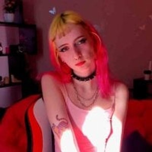 livesex.fan BeeElle livesex profile in tattoos cams