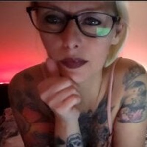 stripchat Trampalina Live Webcam Featured On pornos.live