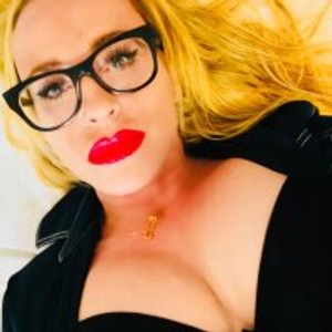 pornos.live SamanthaStern livesex profile in blonde cams