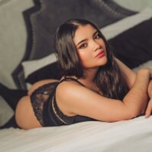 livesexr.com EmilyJons livesex profile in bigass cams