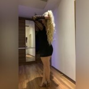 onaircams.com MellonyBetrs livesex profile in hot cams