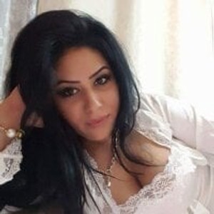 stripchat HornyElla Live Webcam Featured On onaircams.com