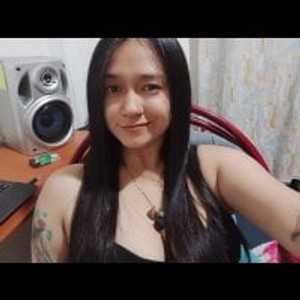 sara_and_abby webcam profile