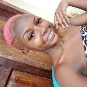 webcam-sexe.net bigass_Africana livesex profile in romantic cams