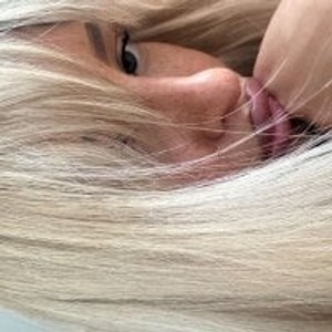 Eva_shy profile pic from Stripchat