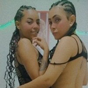 sleekcams.com TeffyAndNicolle livesex profile in couples cams