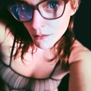 TinySweetiePie webcam profile - American