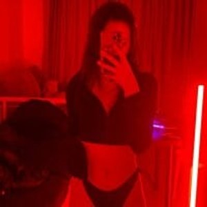 sexcityguide.com bella_gren livesex profile in smalltits cams