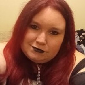 livesex.fan Krissibear1992 livesex profile in bottom cams