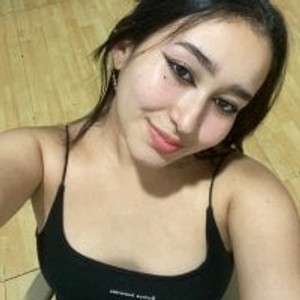 girlsupnorth.com aurora_hills livesex profile in spank cams