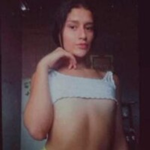 bads_hot18 webcam profile pic