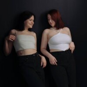 onaircams.com ChristinaJuarez livesex profile in lesbian cams